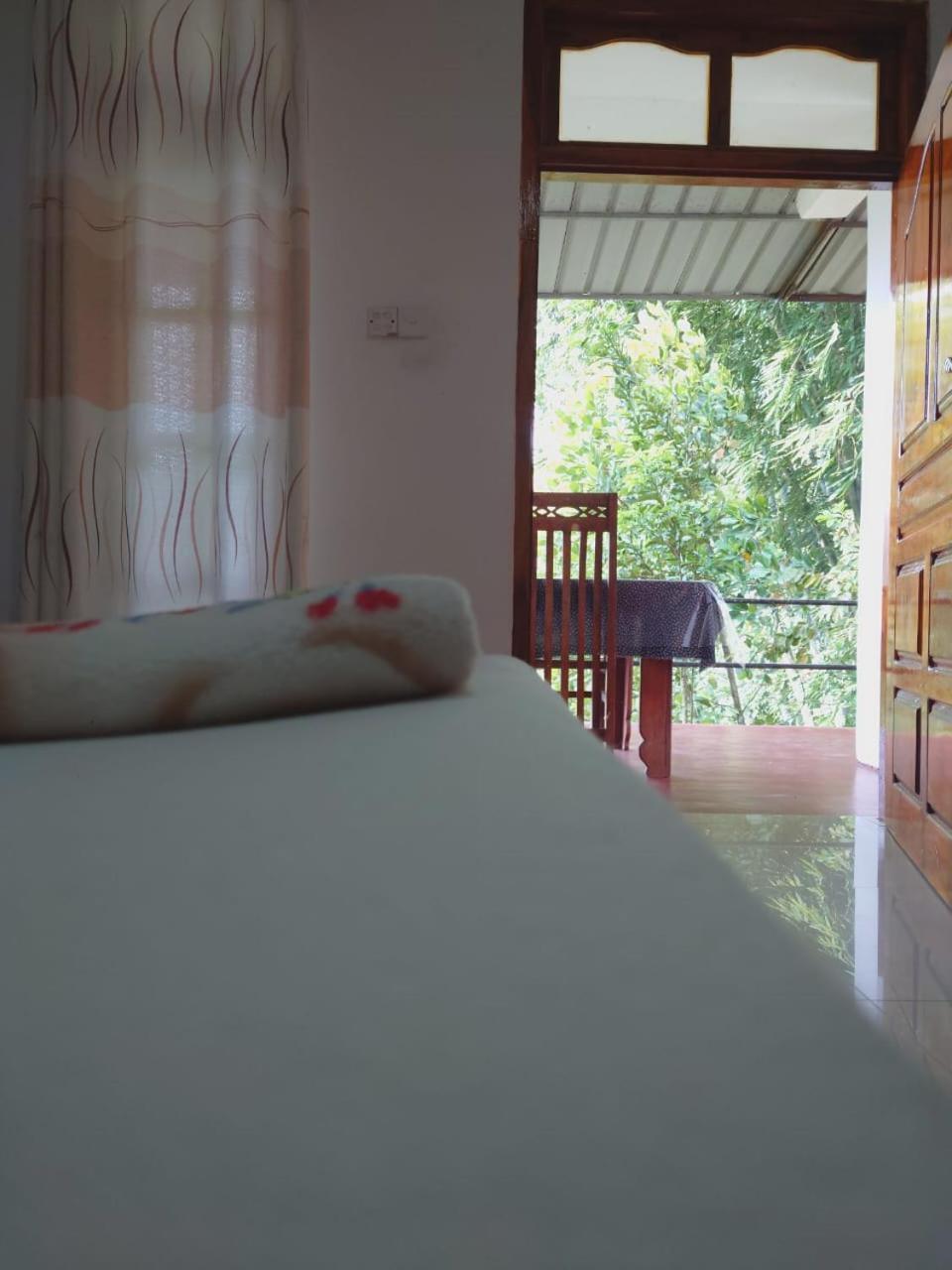 Windy Nest Apartment Ella Bagian luar foto